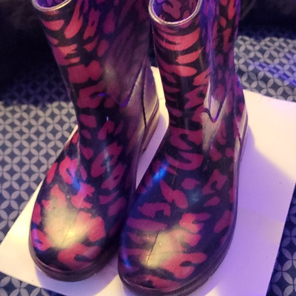 Rain boots - Picture 2 of 2